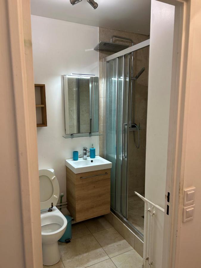 Appartement Creteil Proche Metro Kültér fotó